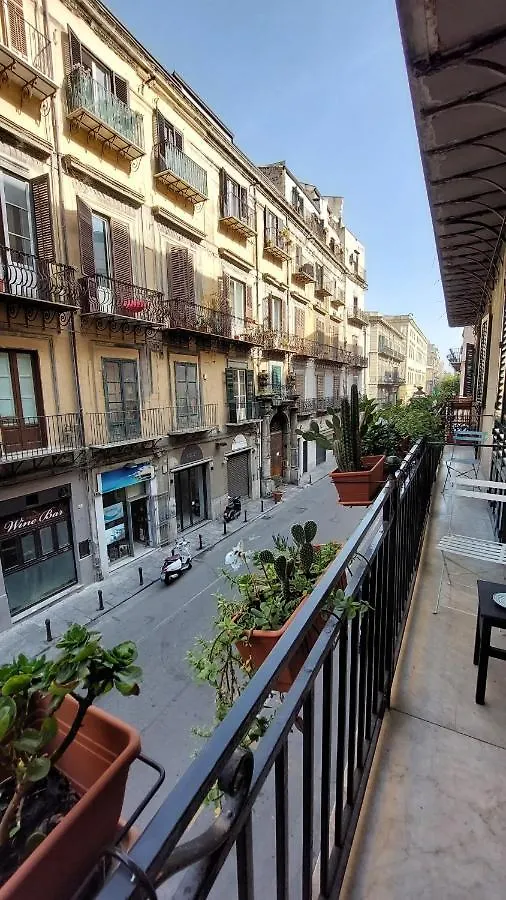 Persiane Al Cassaro Panzió Palermo