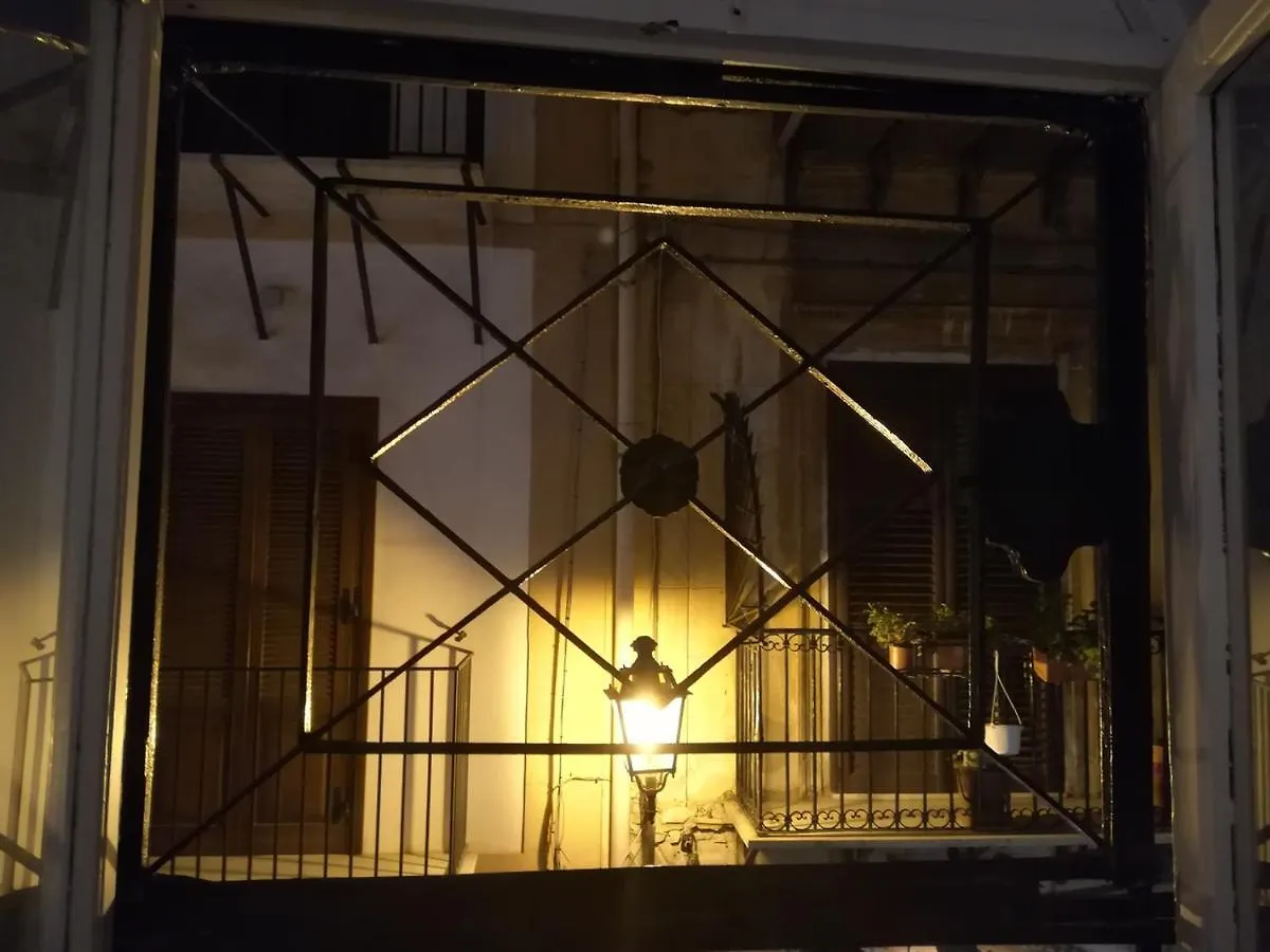 Persiane Al Cassaro Bed and Breakfast Palermo Bed & Breakfast