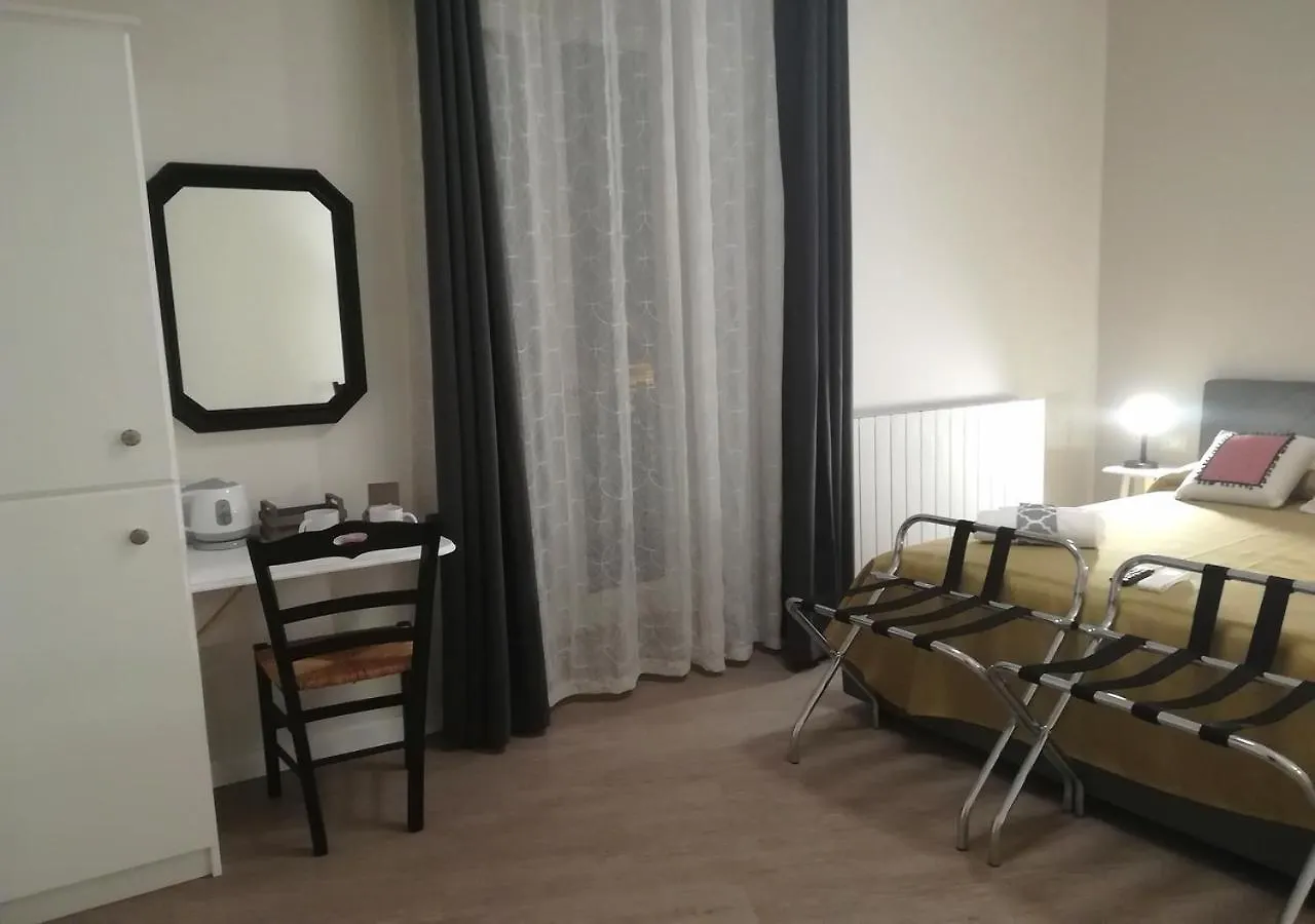 Persiane Al Cassaro Bed and Breakfast Palermo Italien